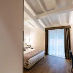 Hotel Centrale 4* Черноббио