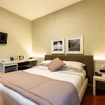 Отель Hotel Centrale Черноббио