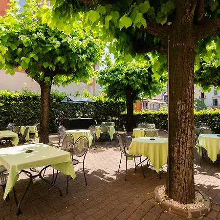 Hotel Centrale ホテル 4*