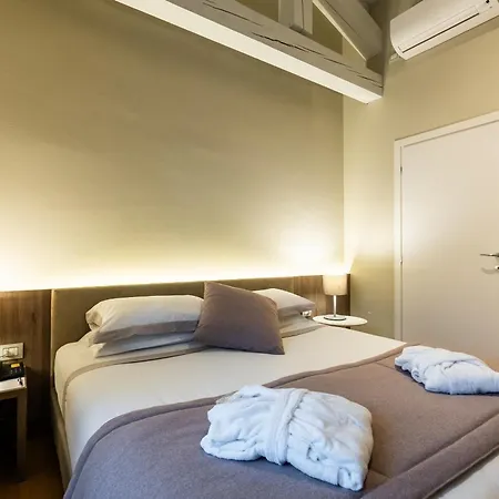 Hotel Centrale チェルノッビオ