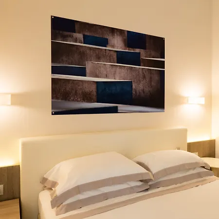 Hotel Centrale 케르노비오