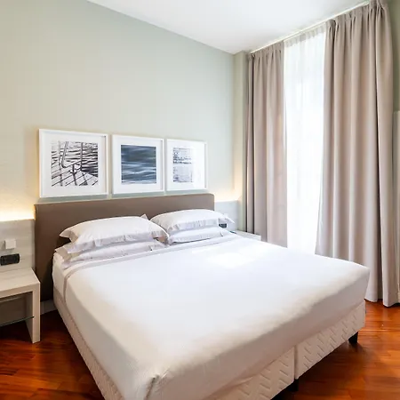 ホテル Hotel Centrale