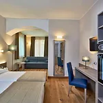 Hotel Centrale 4* Cernobbio