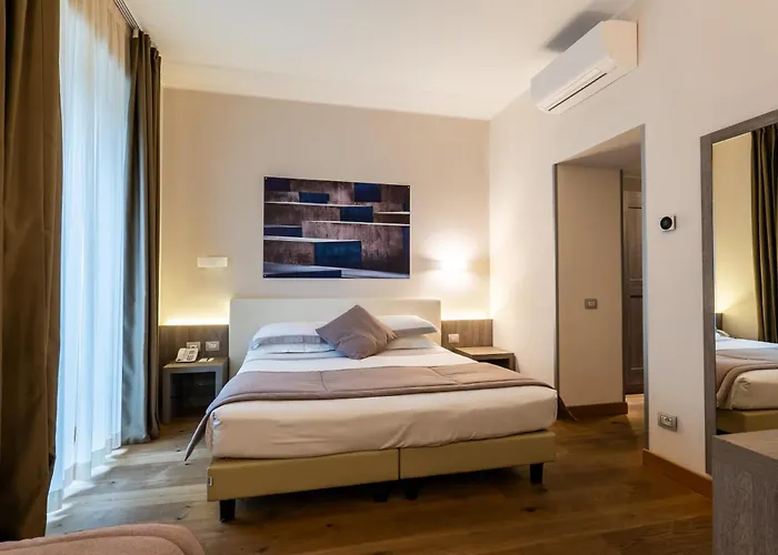 Hotel Centrale Отель